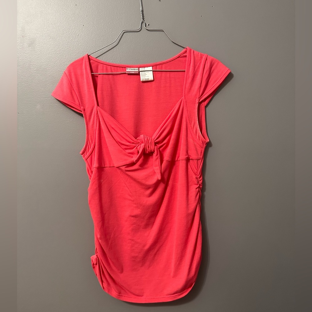 pink tee